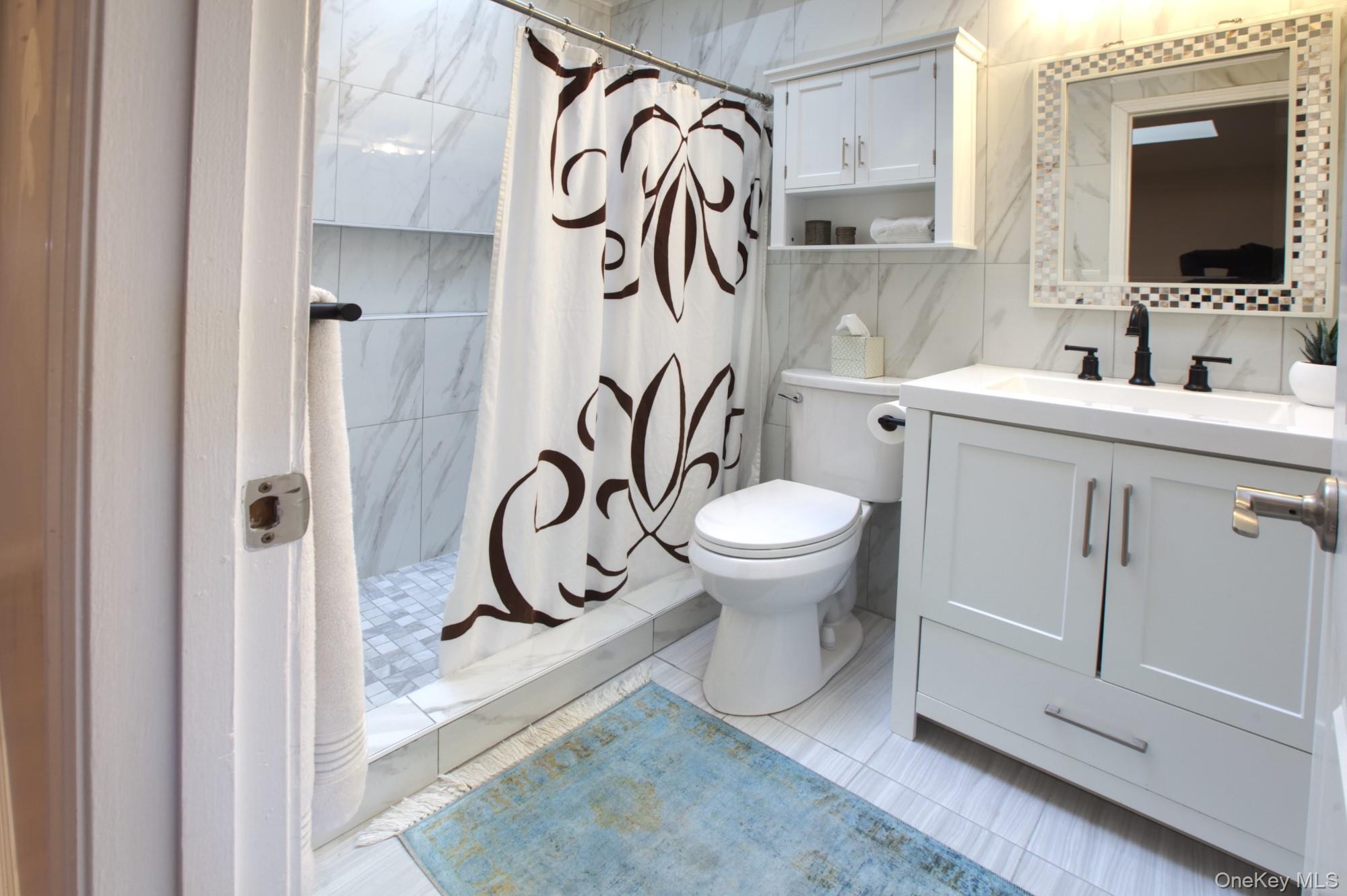 #13 photo, 74 Village Green, Bardonia , NY 10954