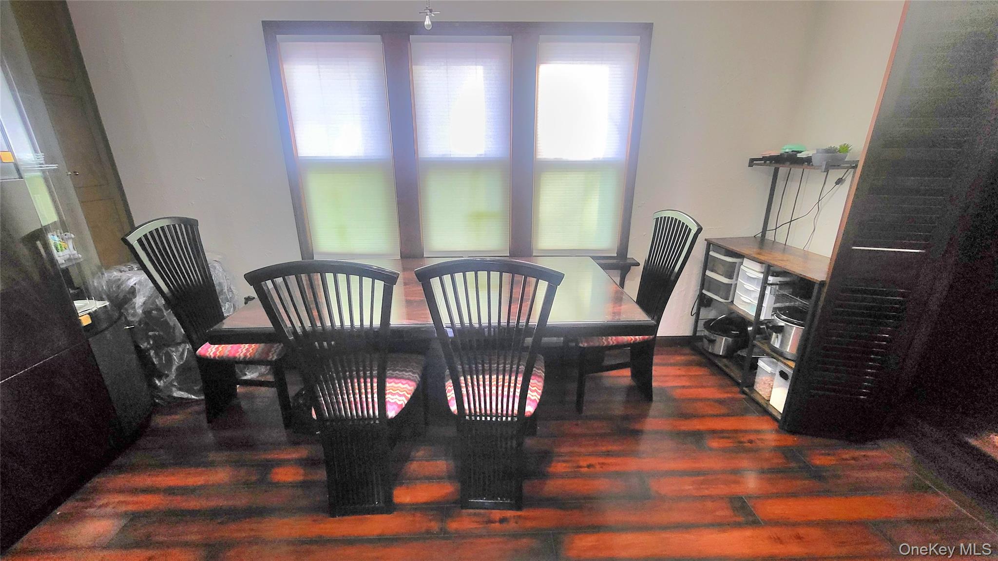 #7 photo, 98 Sutton Park Road, Poughkeepsie , NY 12603