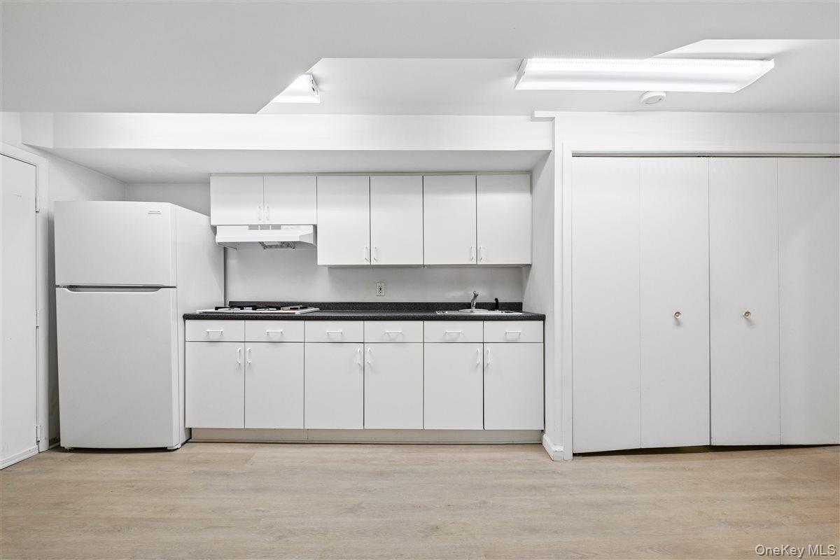 #17 photo, 168 Waverly Road, Scarsdale , NY 10583