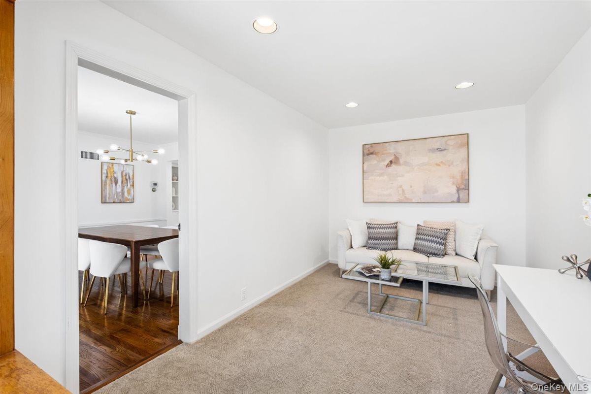 #5 photo, 168 Waverly Road, Scarsdale , NY 10583