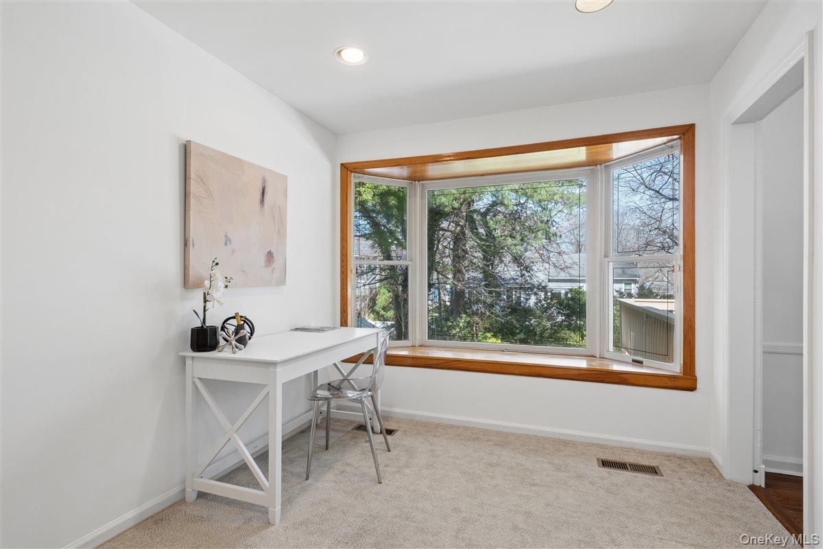 #6 photo, 168 Waverly Road, Scarsdale , NY 10583