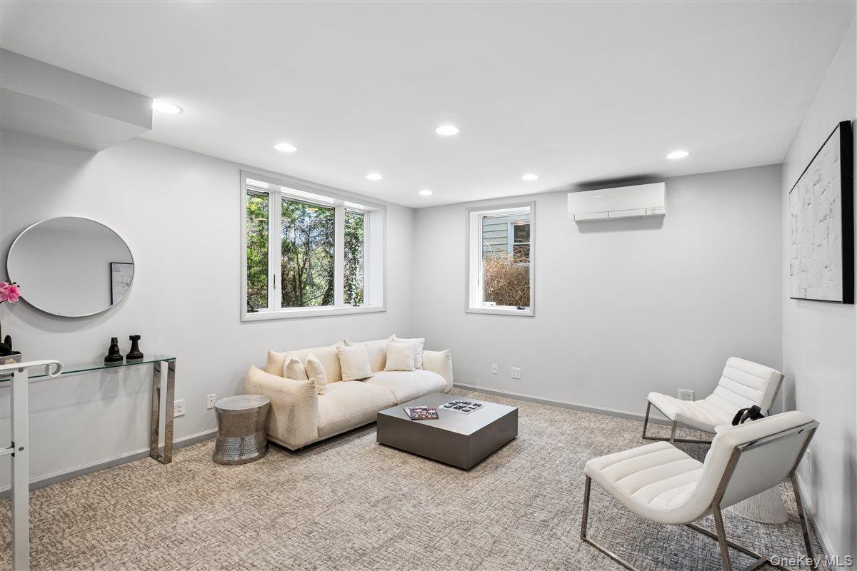 #9 photo, 168 Waverly Road, Scarsdale , NY 10583