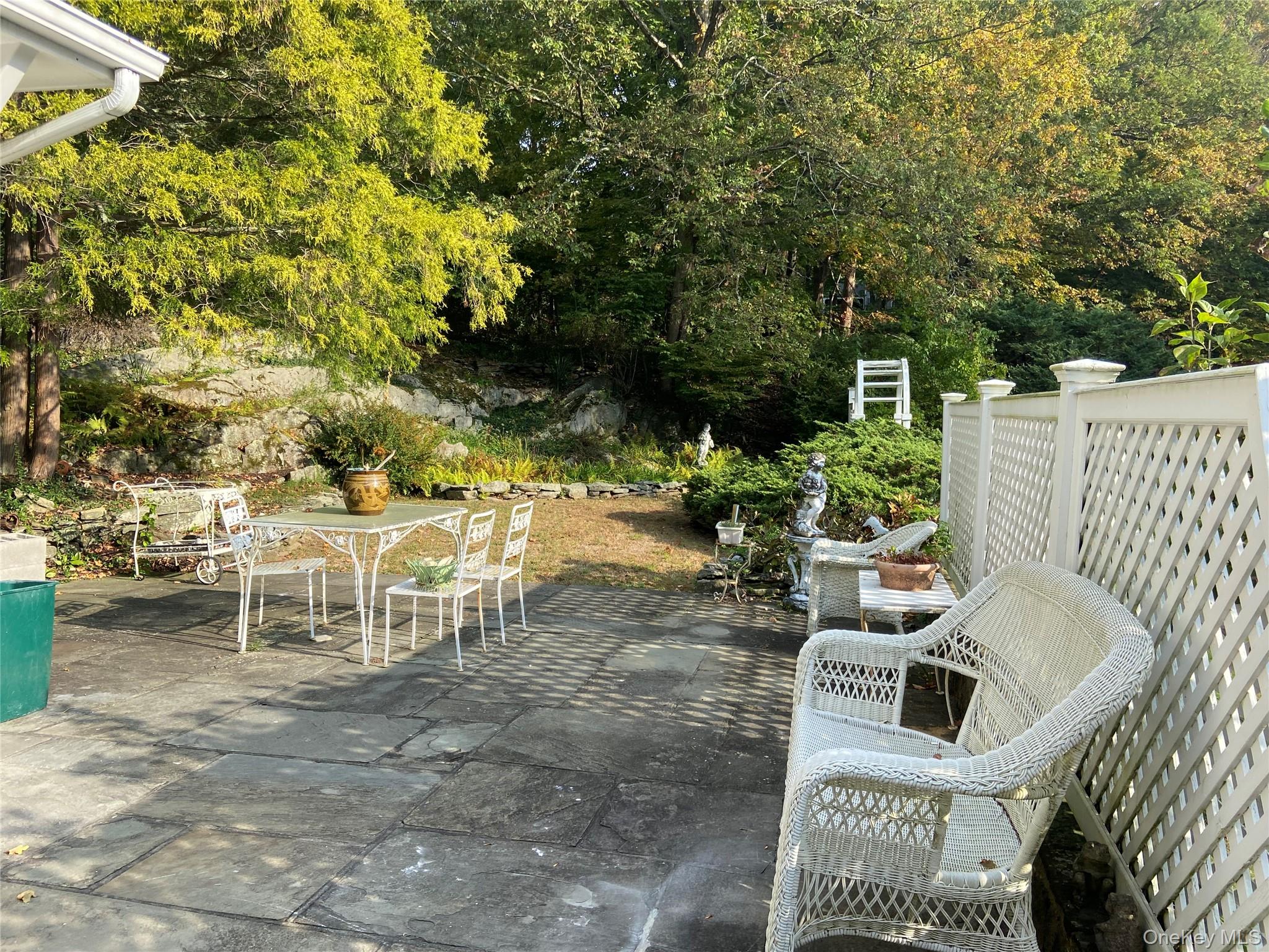 #12 photo, 335 Roaring Brook Road, 纽约州 Chappaqua , NY 10514