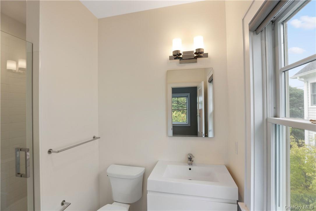 #14 photo, 113 Brown Road, 纽约州 Scarsdale , NY 10583