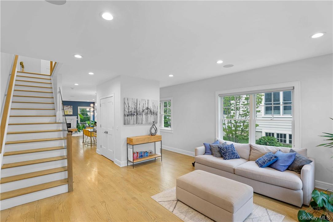 #7 photo, 113 Brown Road, 纽约州 Scarsdale , NY 10583