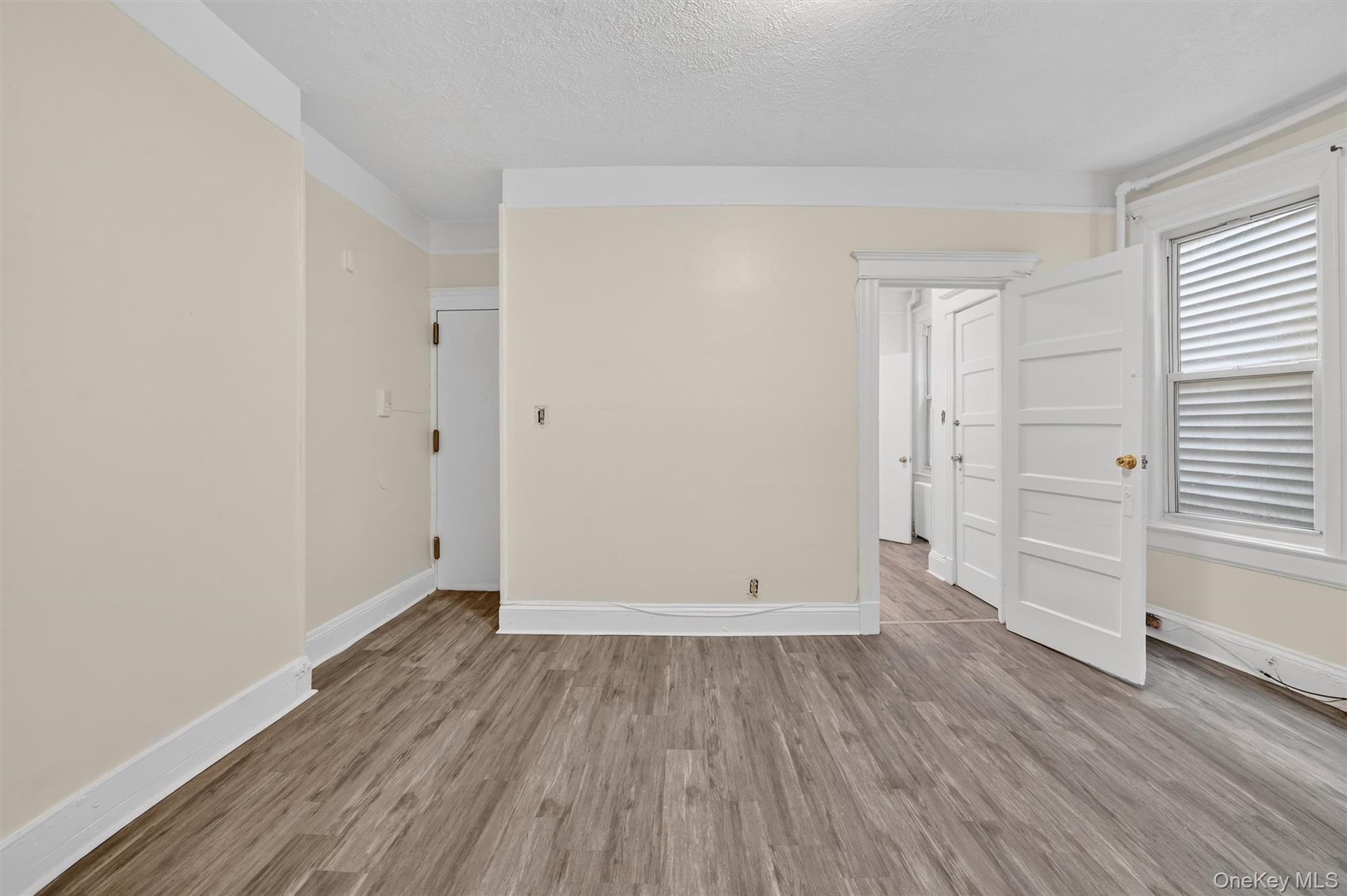 #4 photo, 52 Groshon Avenue, Yonkers , NY 10701