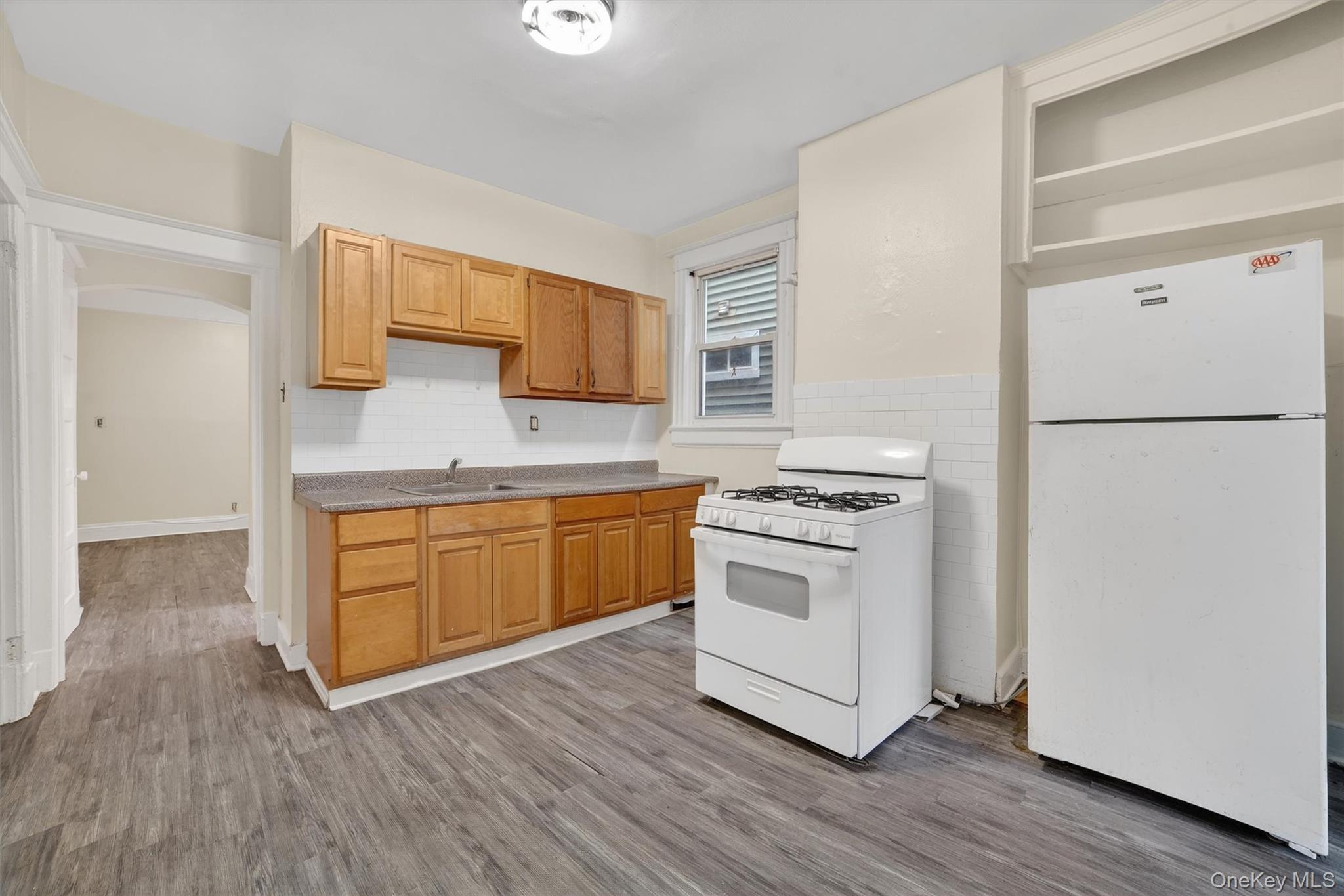 #7 photo, 52 Groshon Avenue, Yonkers , NY 10701