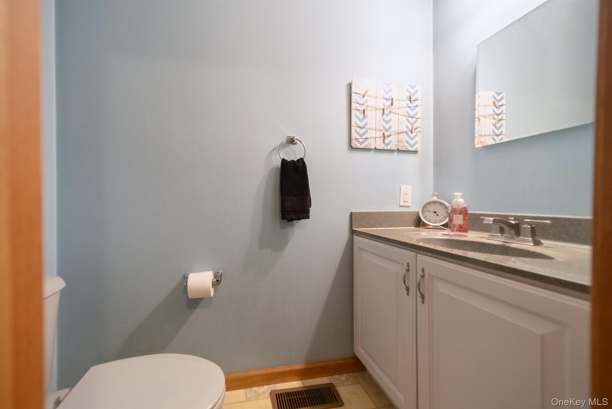 #19 photo, 226 Blue Mountain Road, Saugerties , NY 12477