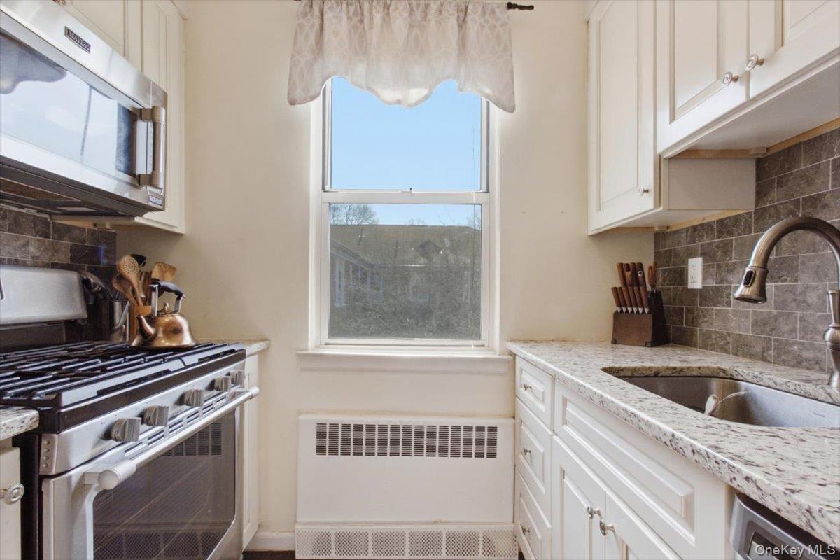 #13 photo, 15 Bryant Crescent, White Plains , NY 10605