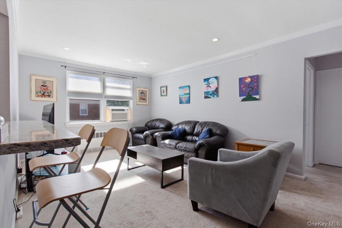 #4 photo, 15 Bryant Crescent, White Plains , NY 10605