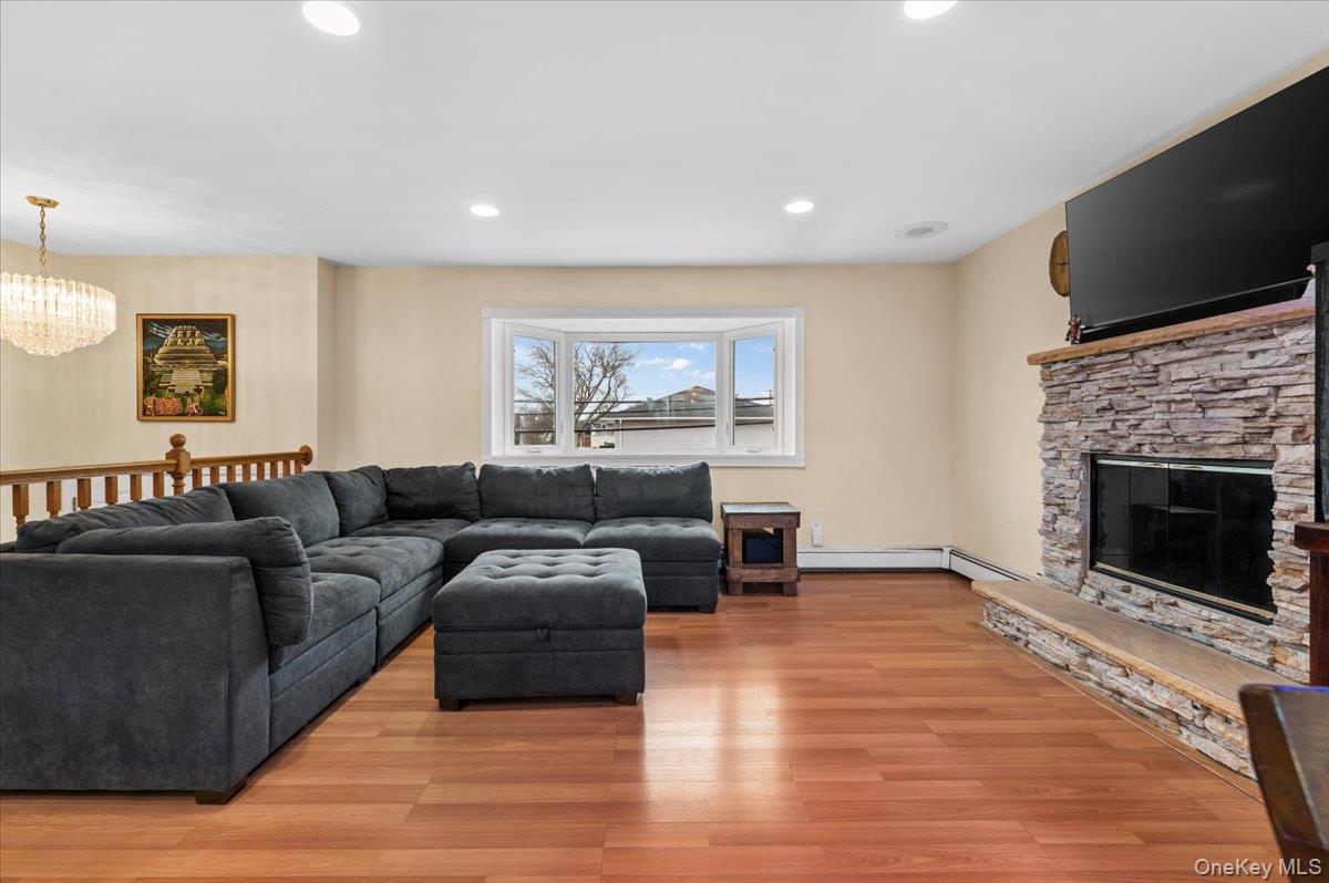 #5 photo, 2747 Barbara Road, Нассау ‖ Bellmore , NY 11710