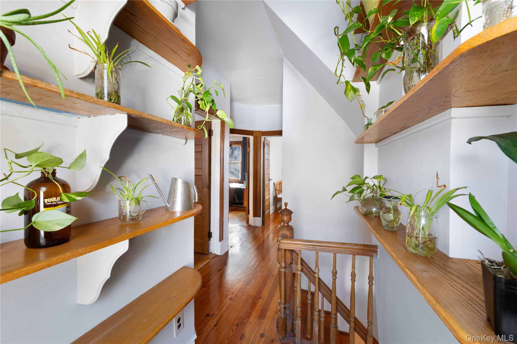 #17 photo, 304 Westervelt Ave, Staten Island , NY 10301