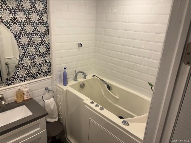 #12 photo, 155-51 Huron Street, कुईंस Howard Beach , NY 11414