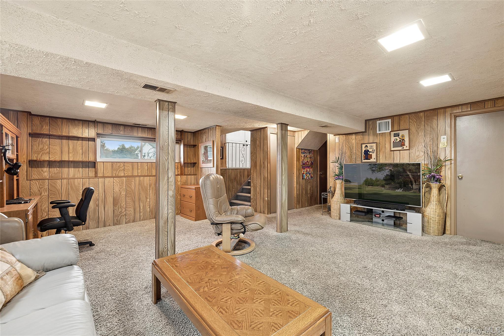 #13 photo, 2509 Riviera Lane, Нассау ‖ Bellmore , NY 11710