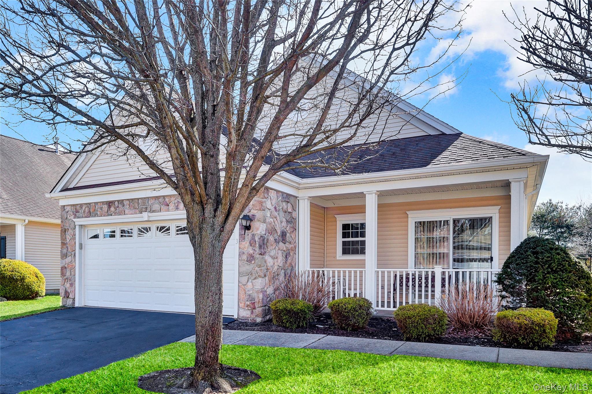 #3 photo, 3 Louden Loop, מחוז סאפוק Mount Sinai , NY 11766