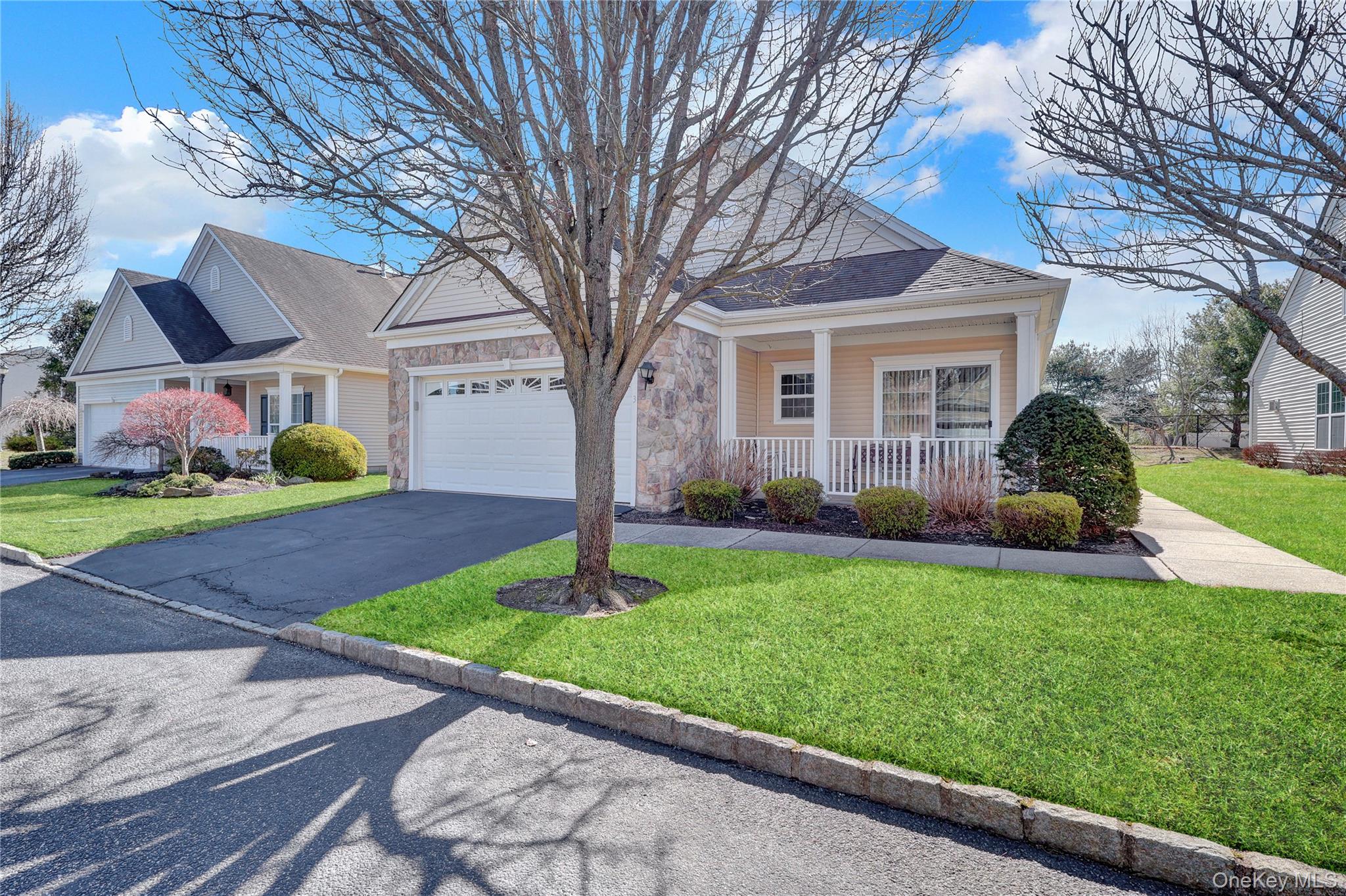 #5 photo, 3 Louden Loop, מחוז סאפוק Mount Sinai , NY 11766