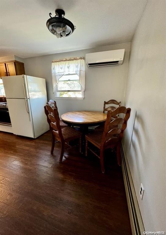 #4 photo, 1773 Casper Avenue, नासाउ काउंटी East Meadow , NY 11554