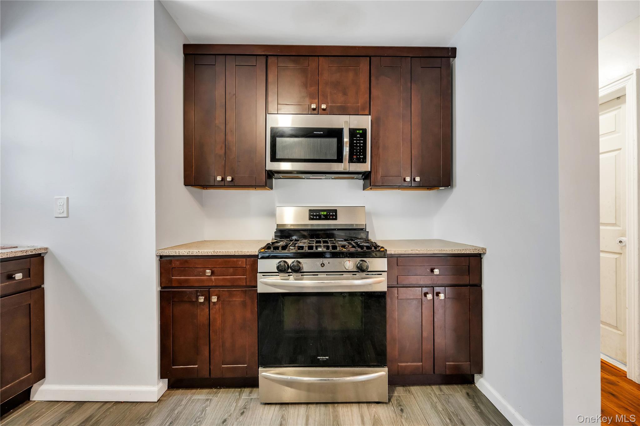 #7 photo, 655 Joy Boulevard, 長島 Baldwin , NY 11510