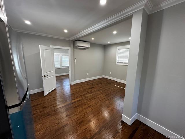 #11 photo, 23 West Drive, Port Washington , NY 11050