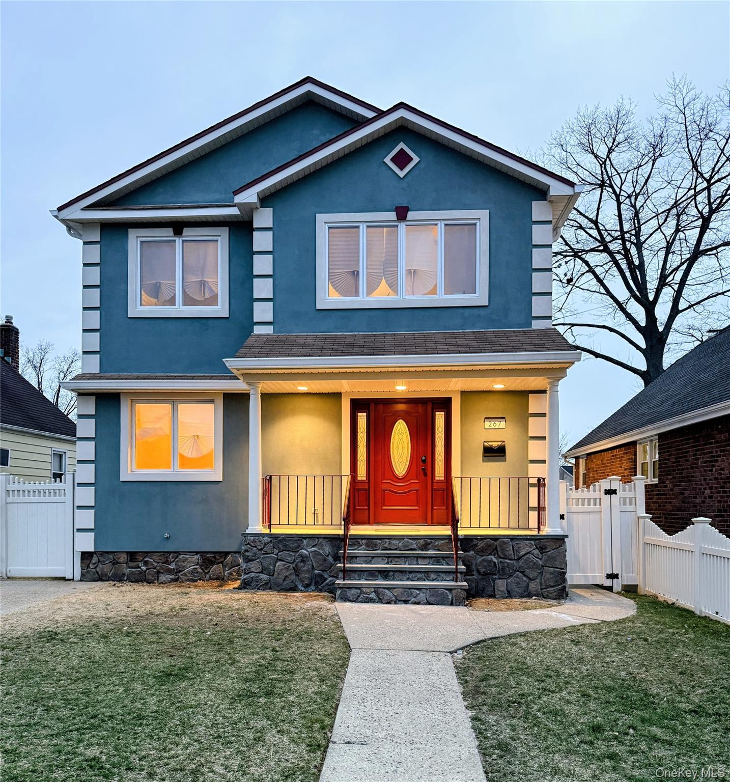 #1 photo, 267 Seidman Place, নাসাউ কাউন্টি Franklin Square , NY 11010