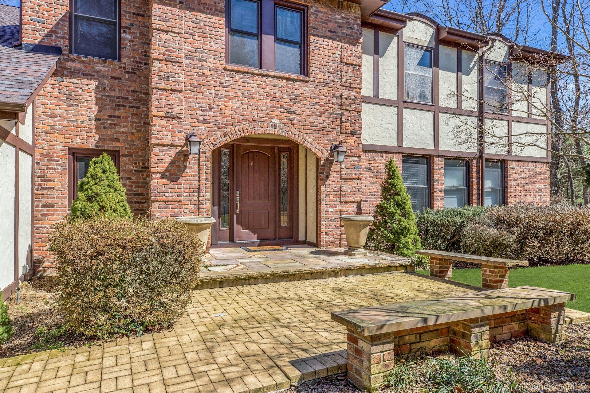 #4 photo, 6 Ashleigh Drive, সাফোক কাউন্টি Saint James , NY 11780