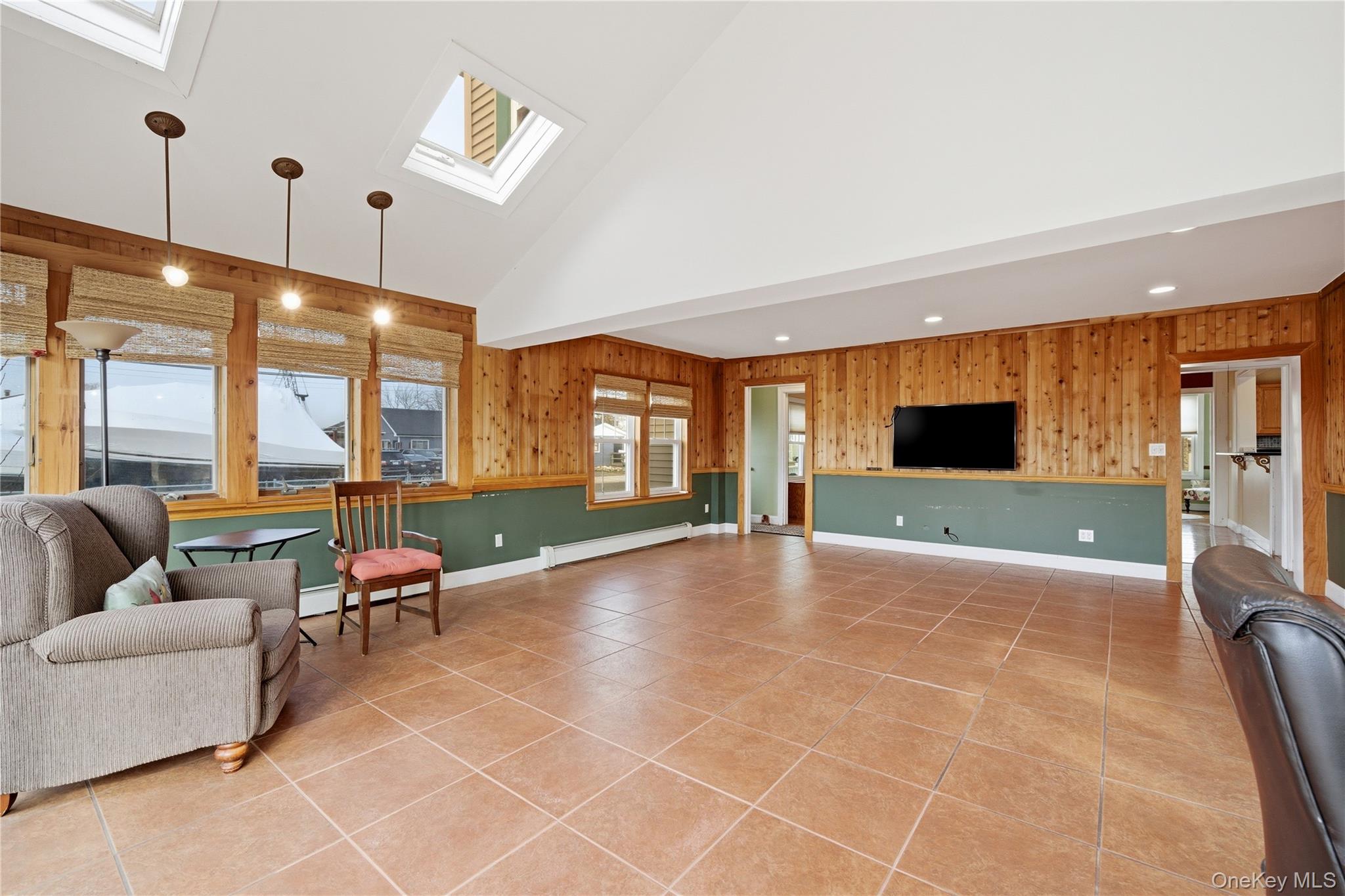 #20 photo, 264 S Bayview Avenue, 東長島 Amityville , NY 11701