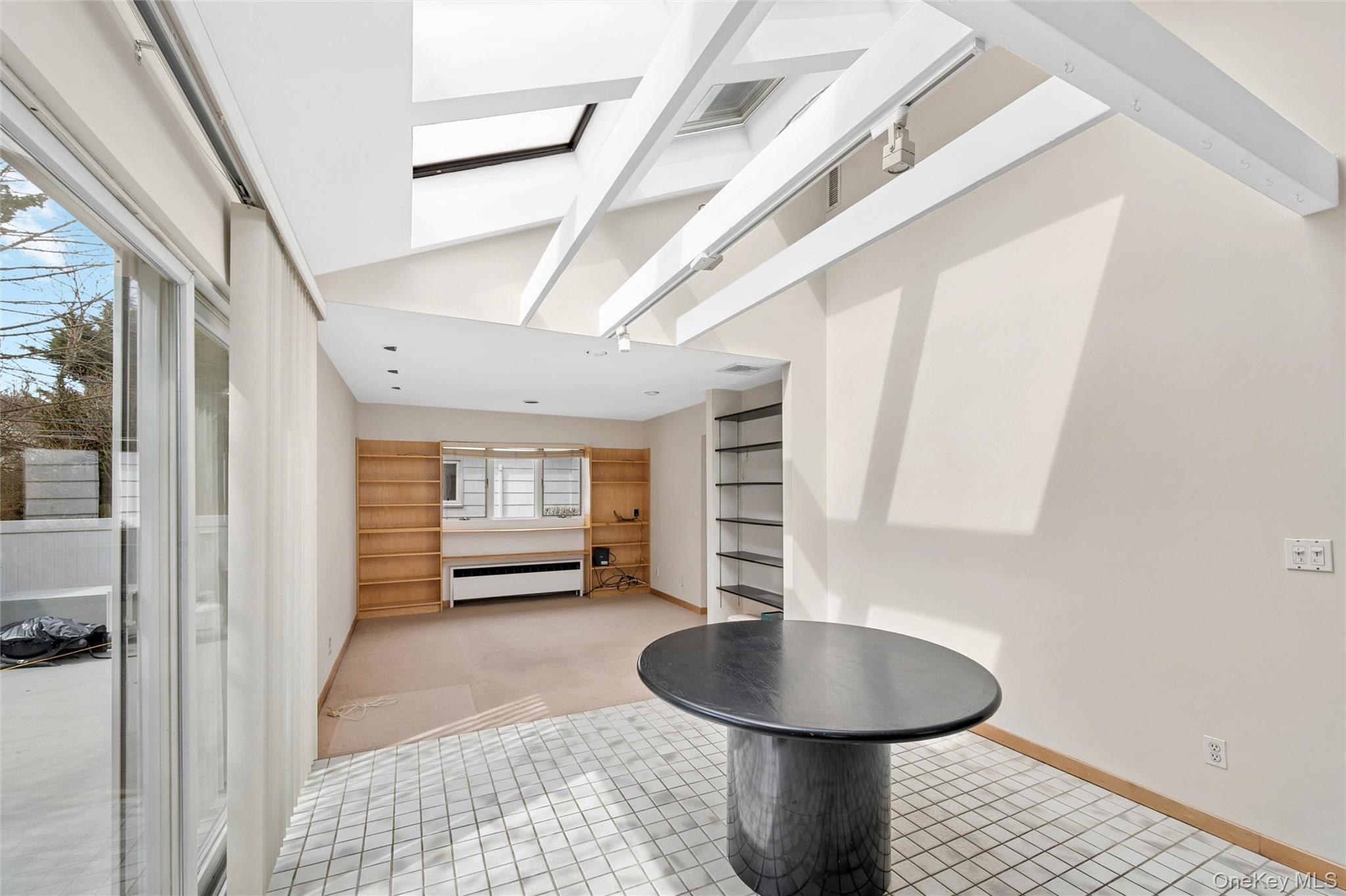 #15 photo, 24 Allen Road, 長島 Rockville Centre , NY 11570