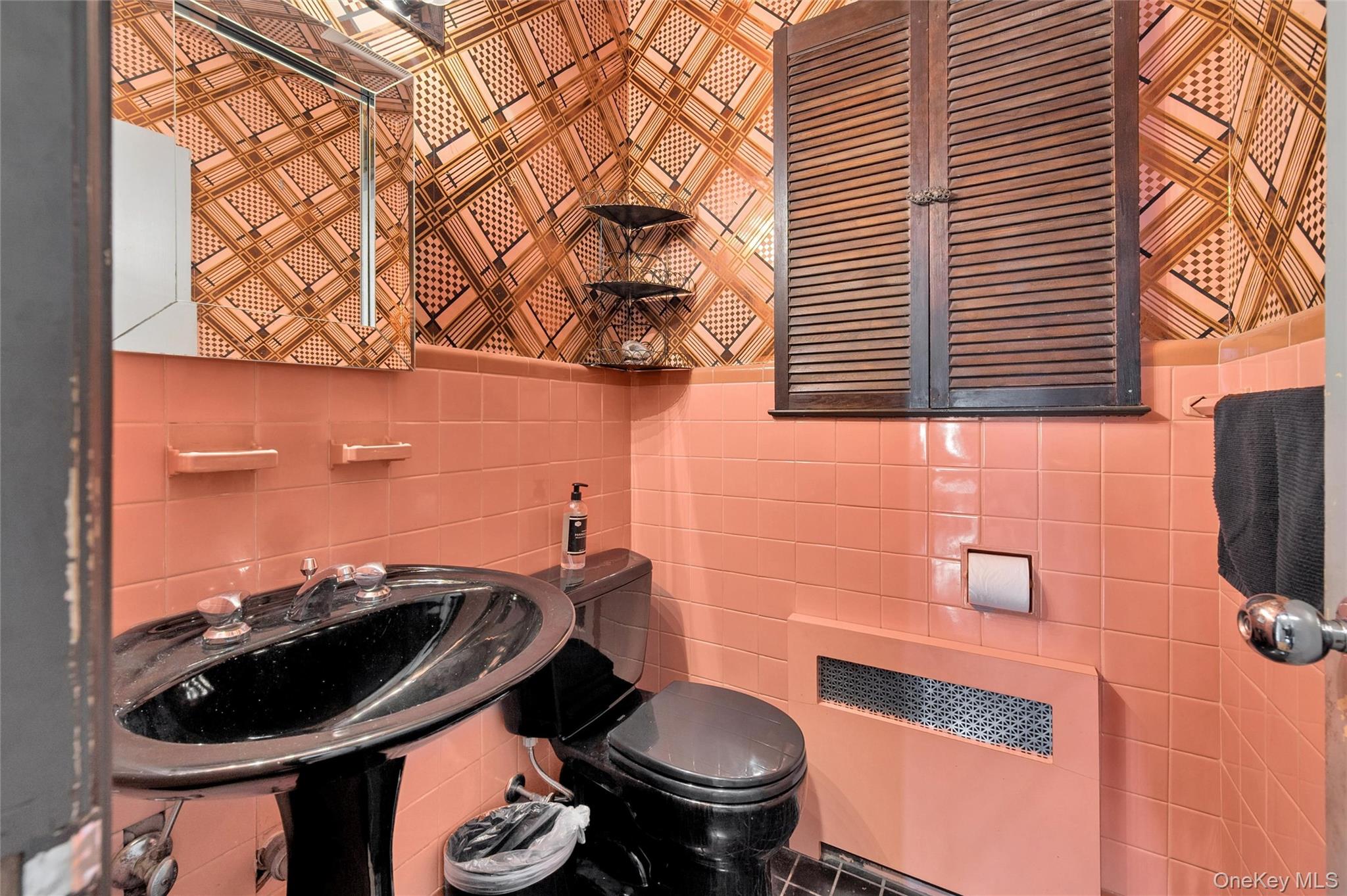 #20 photo, 24 Allen Road, 長島 Rockville Centre , NY 11570