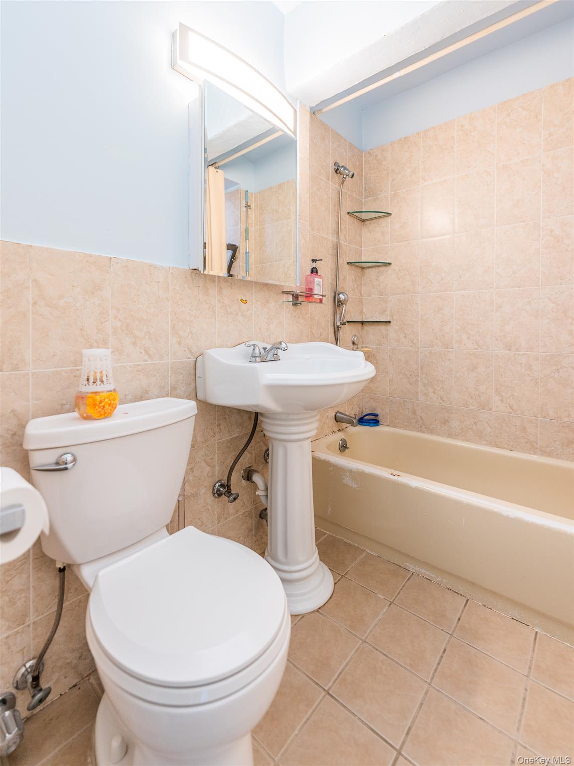 #10 photo, 15025 72nd Road, Kew Garden Hills , NY 11367