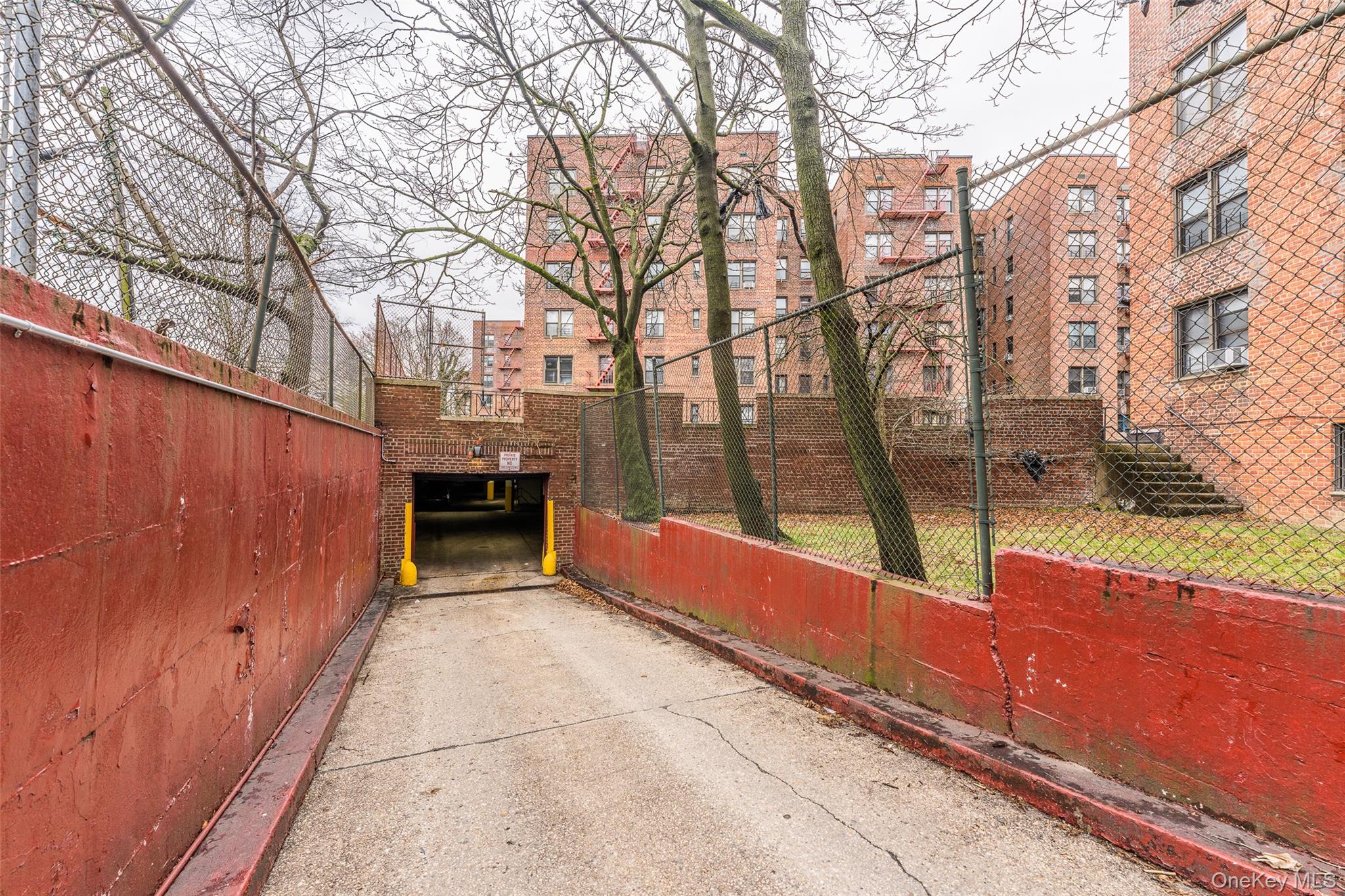 #20 photo, 15025 72nd Road, Kew Garden Hills , NY 11367