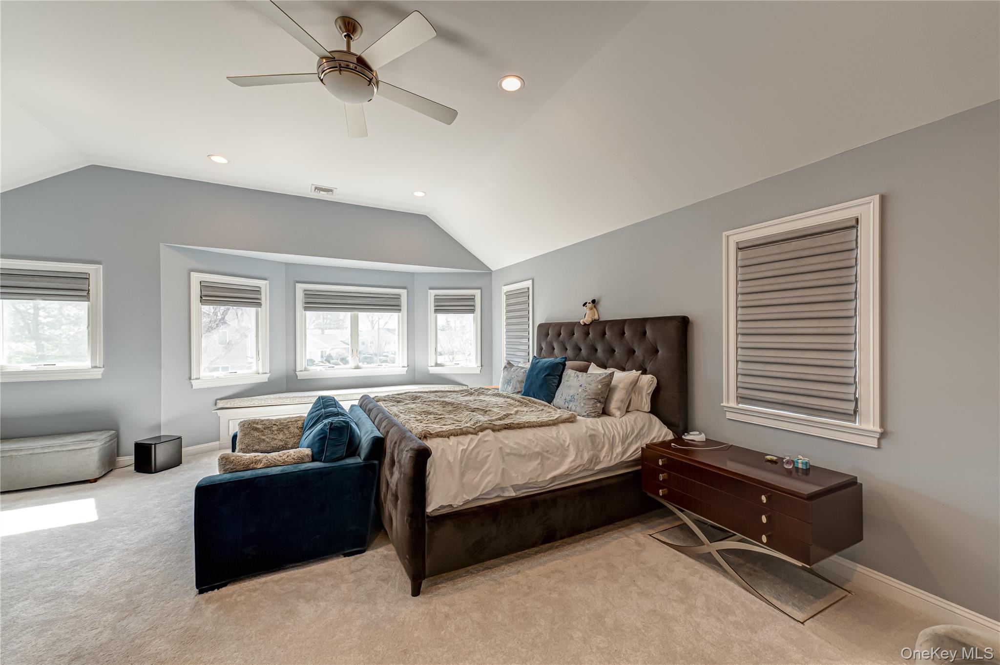 #16 photo, 35 Circle Drive, Нассау ‖ Syosset , NY 11791