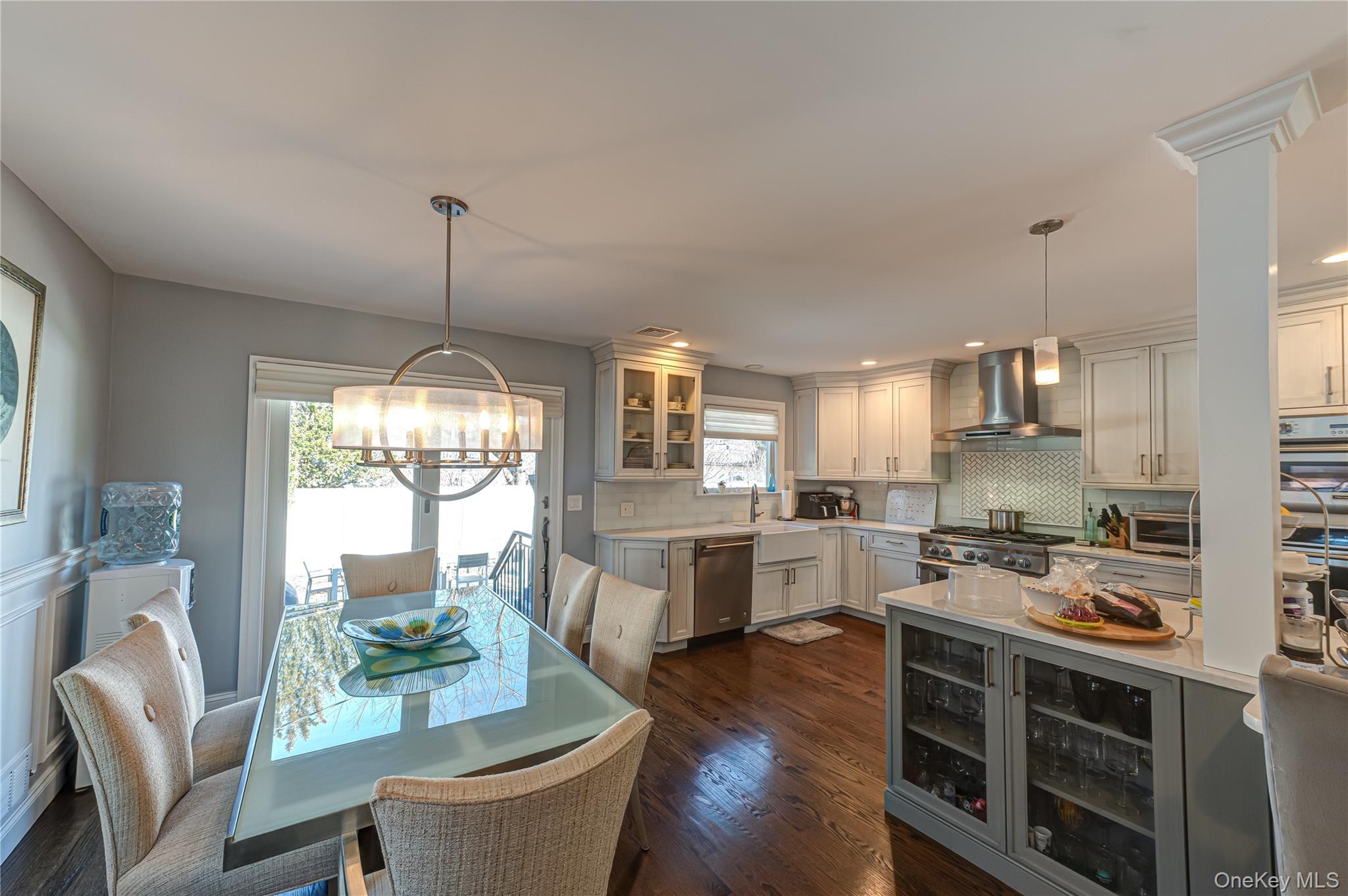 #7 photo, 35 Circle Drive, Нассау ‖ Syosset , NY 11791