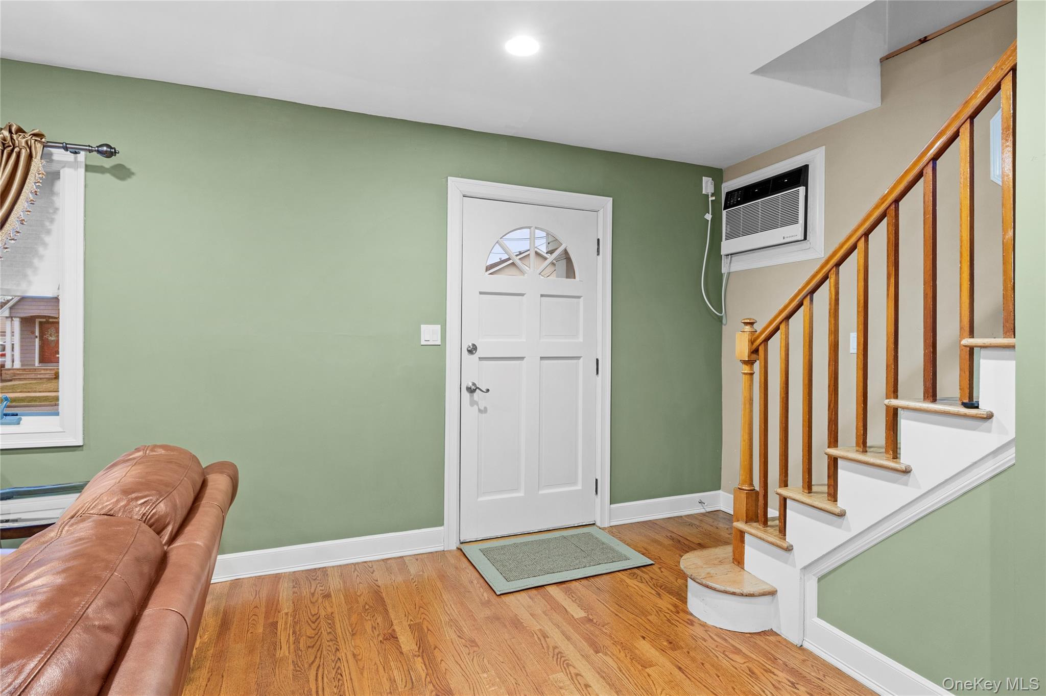 #5 photo, 2632 Montauk Avenue, 롱 아일랜드 Merrick , NY 11566