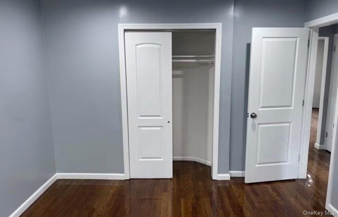 #7 photo, 848 Center Drive, नासाउ काउंटी North Baldwin , NY 11510