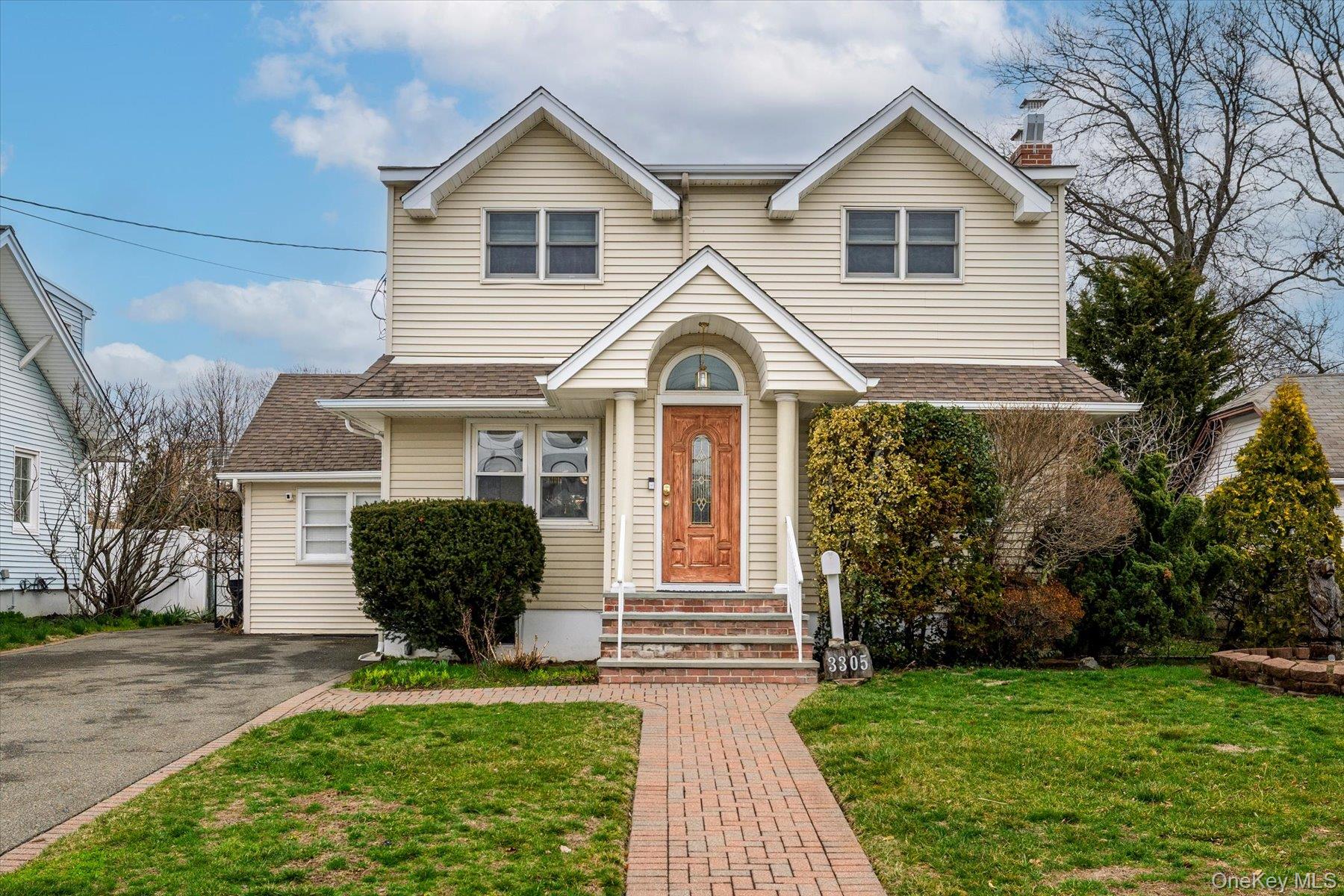 #1 photo, 3305 4th Street, নাসাউ কাউন্টি Oceanside , NY 11572