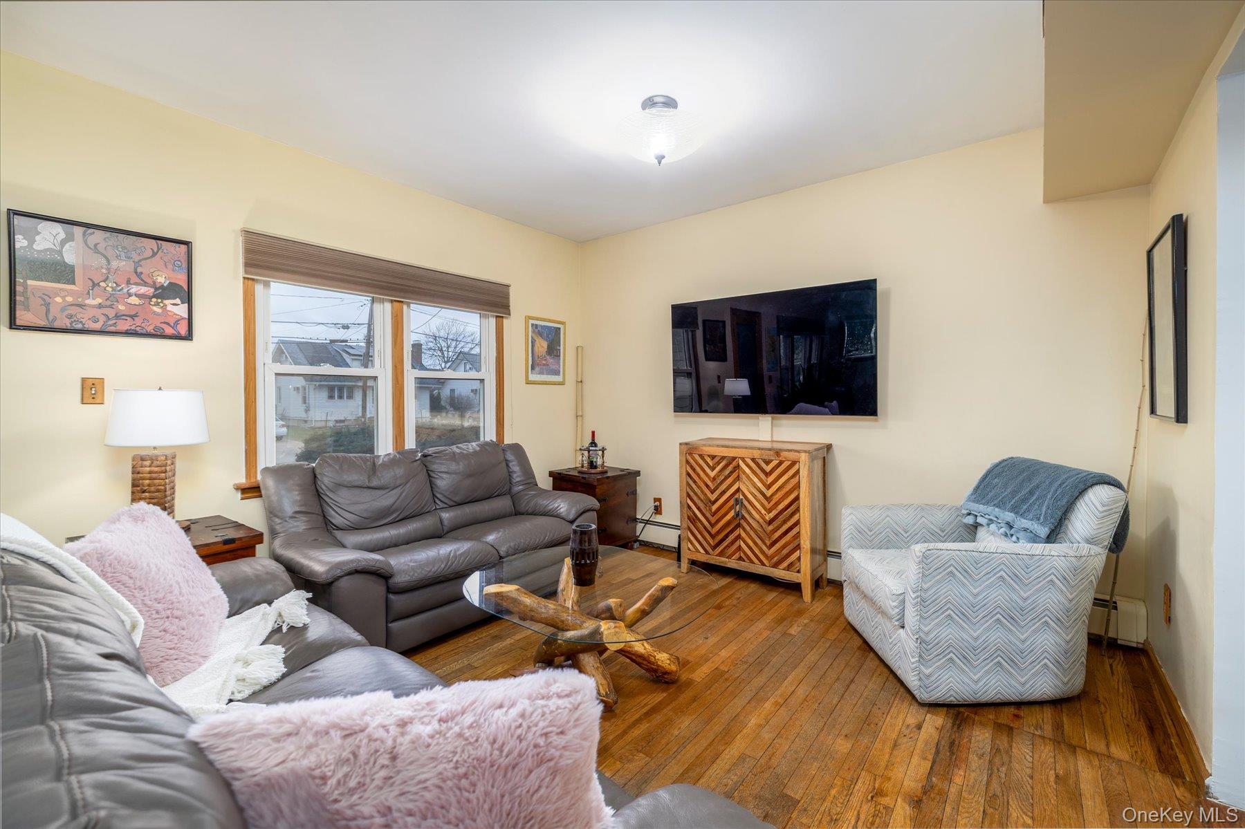 #7 photo, 3305 4th Street, নাসাউ কাউন্টি Oceanside , NY 11572