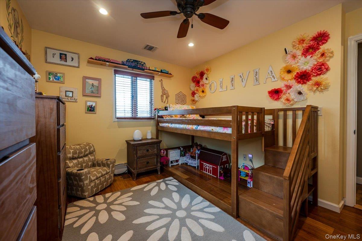 #13 photo, 11 Lower Road, সাফোক কাউন্টি Smithtown , NY 11787