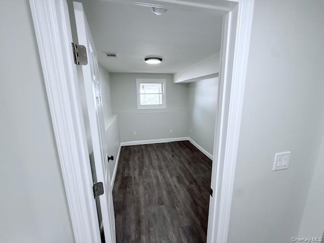 #9 photo, 8 Alpine Street, सफ़ोक काउंटी Port Jefferson Station , NY 11776