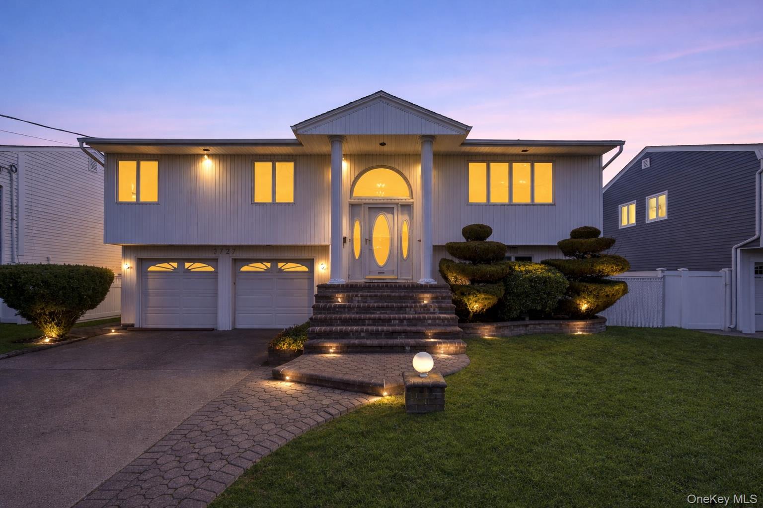 #1 photo, 3727 Oceanside Road, Нассау ‖ Oceanside , NY 11572