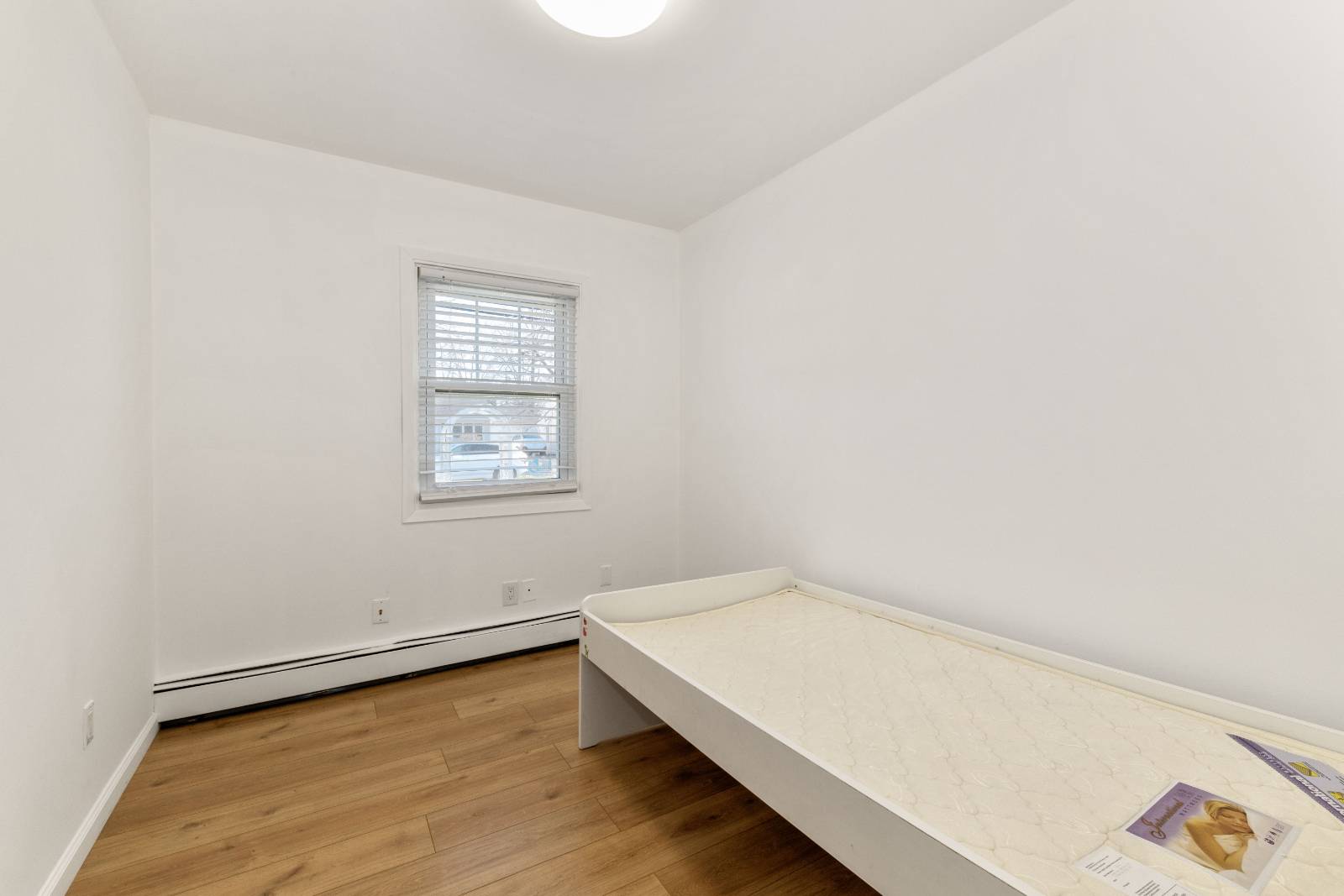 #19 photo, 40 ISLAND STREET, নাসাউ কাউন্টি Plainview , NY 11803