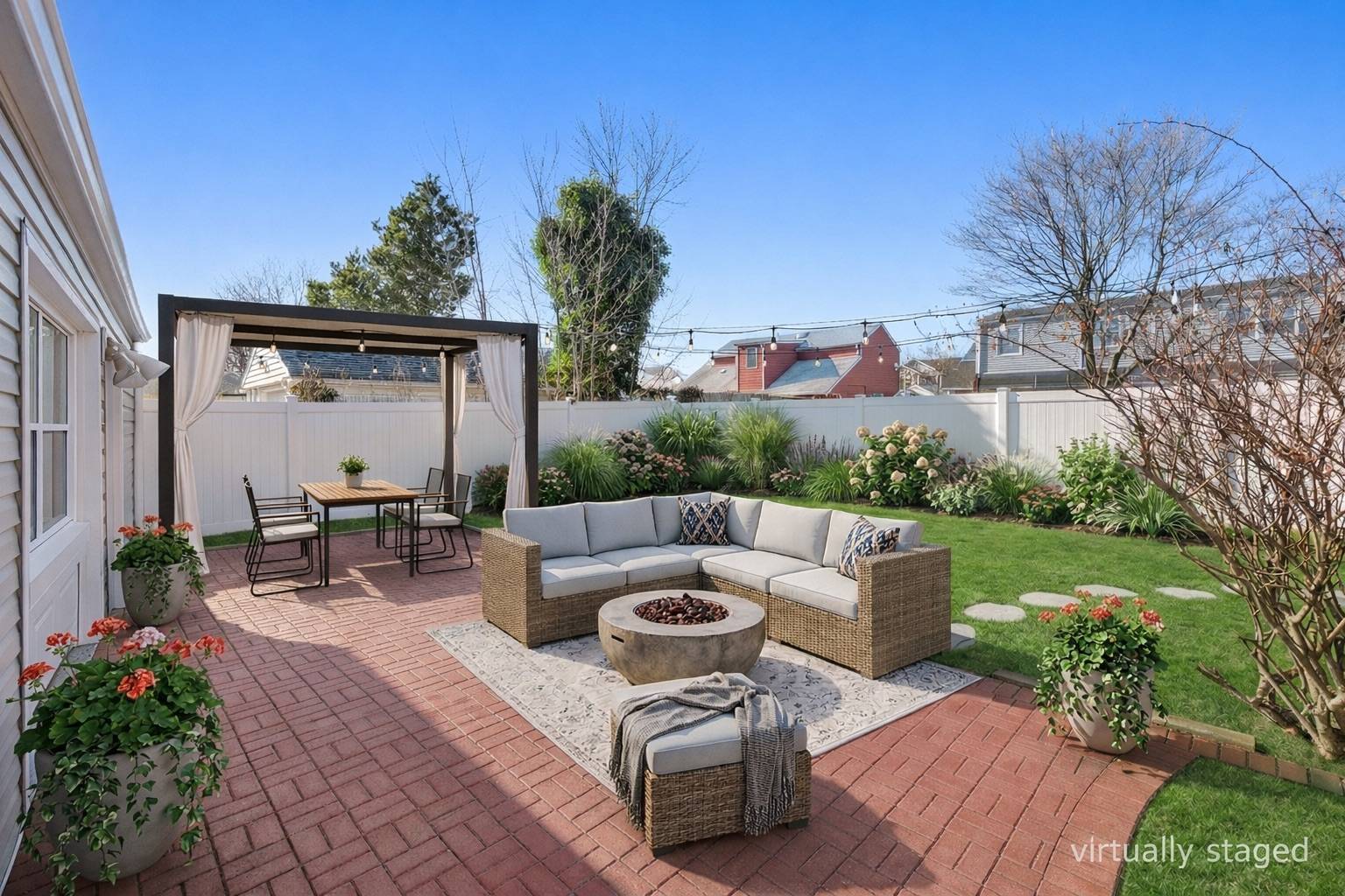 #27 photo, 40 ISLAND STREET, নাসাউ কাউন্টি Plainview , NY 11803