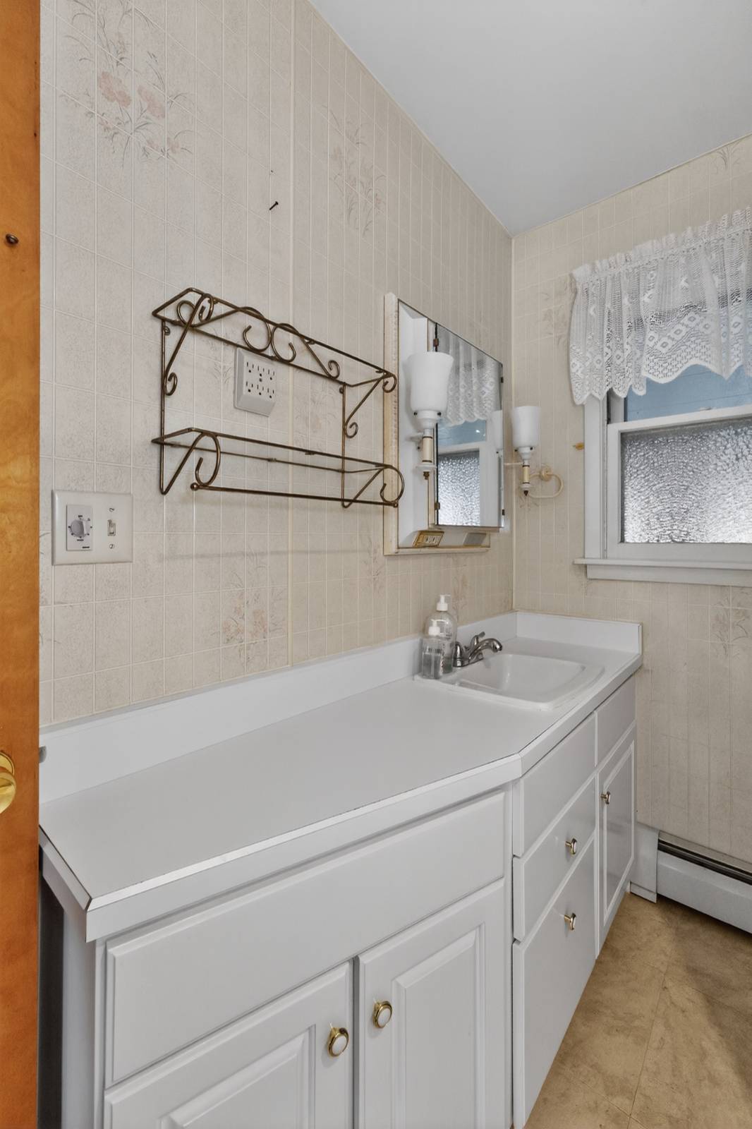 #19 photo, 11 Myers Ct, Albany , NY 12205