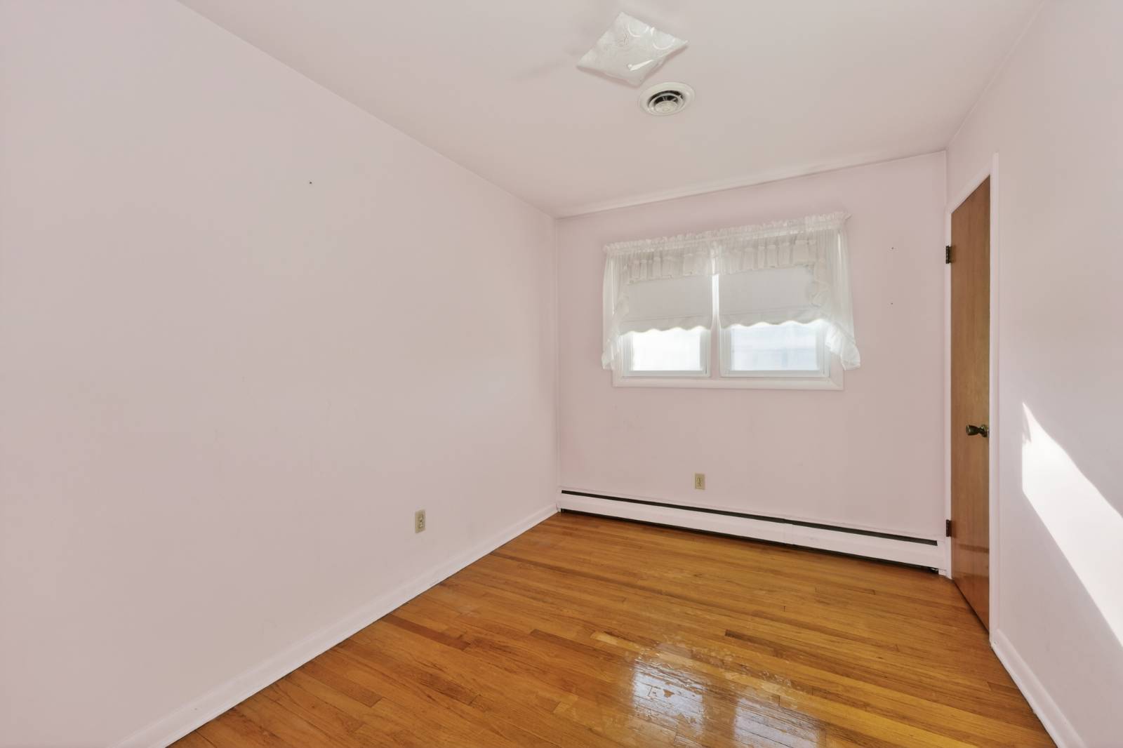 #23 photo, 11 Myers Ct, Albany , NY 12205