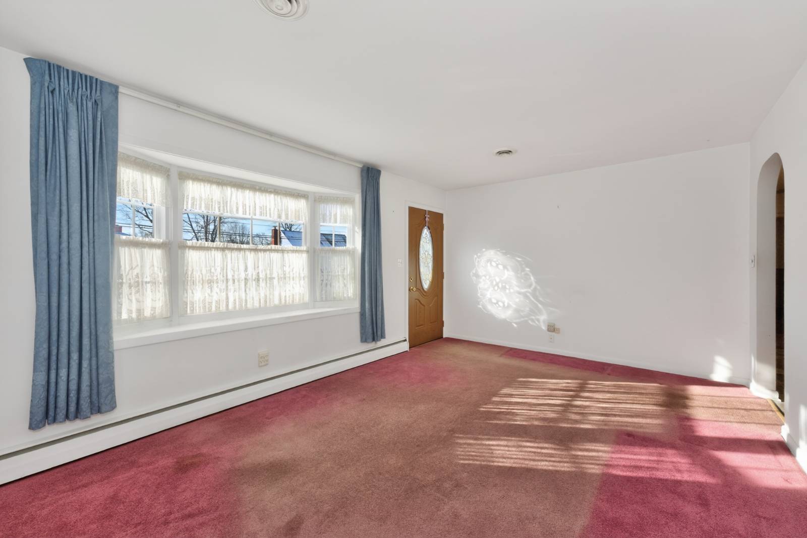 #9 photo, 11 Myers Ct, Albany , NY 12205