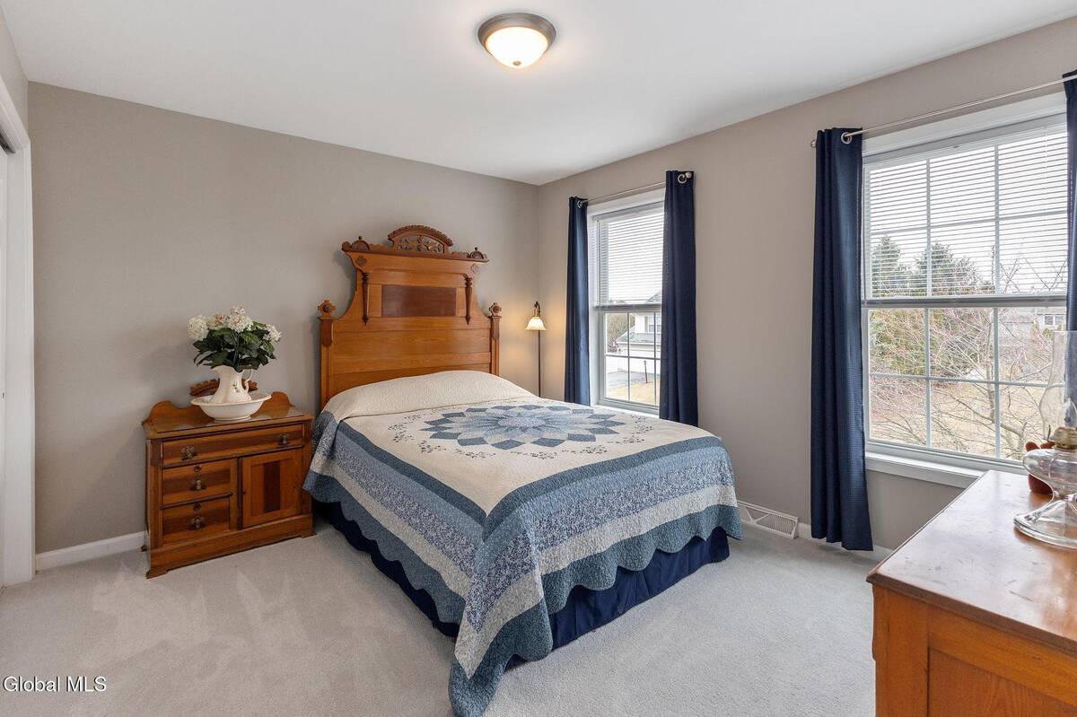 #28 photo, 32 Bancker Avenue, Glenville , NY 12302