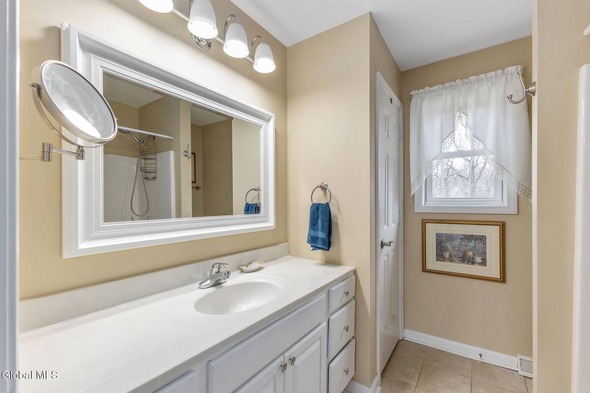 #30 photo, 32 Bancker Avenue, Glenville , NY 12302