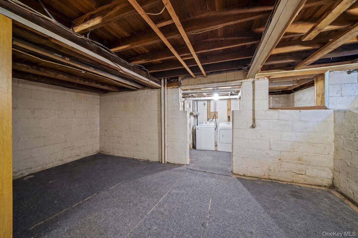 #23 photo, 11 Rosemont Avenue, Саффолк ‖ Farmingville , NY 11738