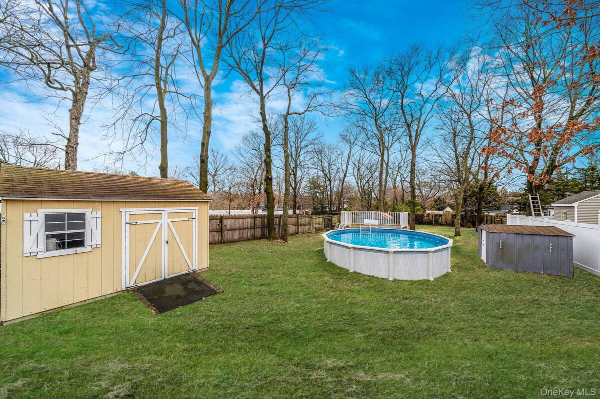 #16 photo, 16 Rexmere Avenue, Farmingville , NY 11738