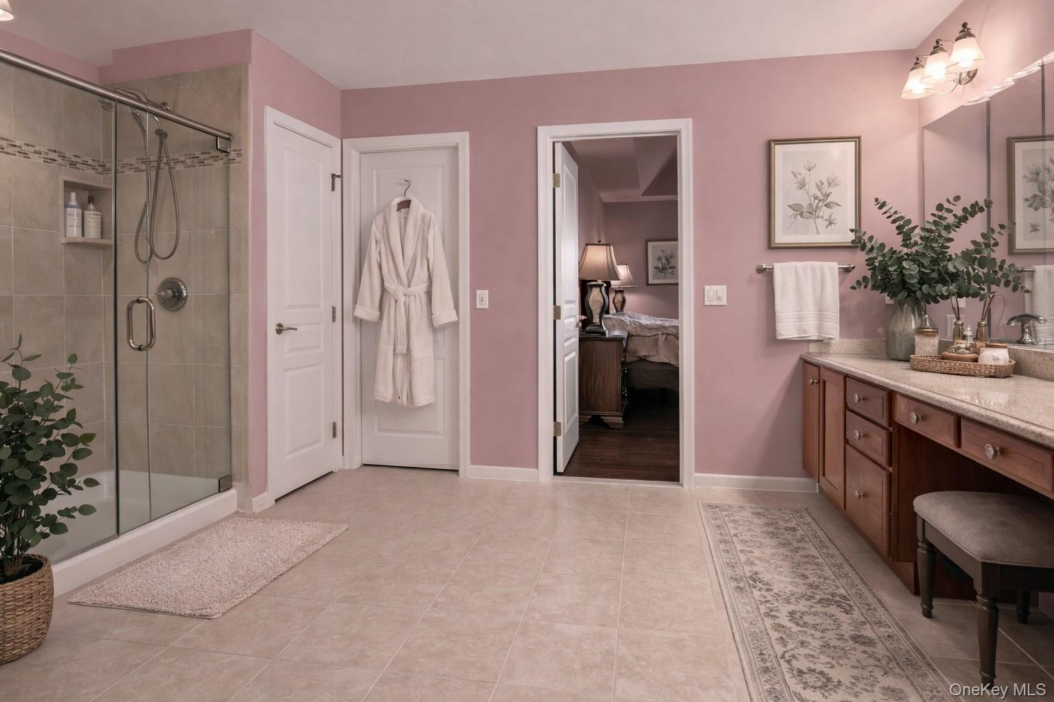 #20 photo, 8 Avolet Court, Mount Sinai , NY 11766