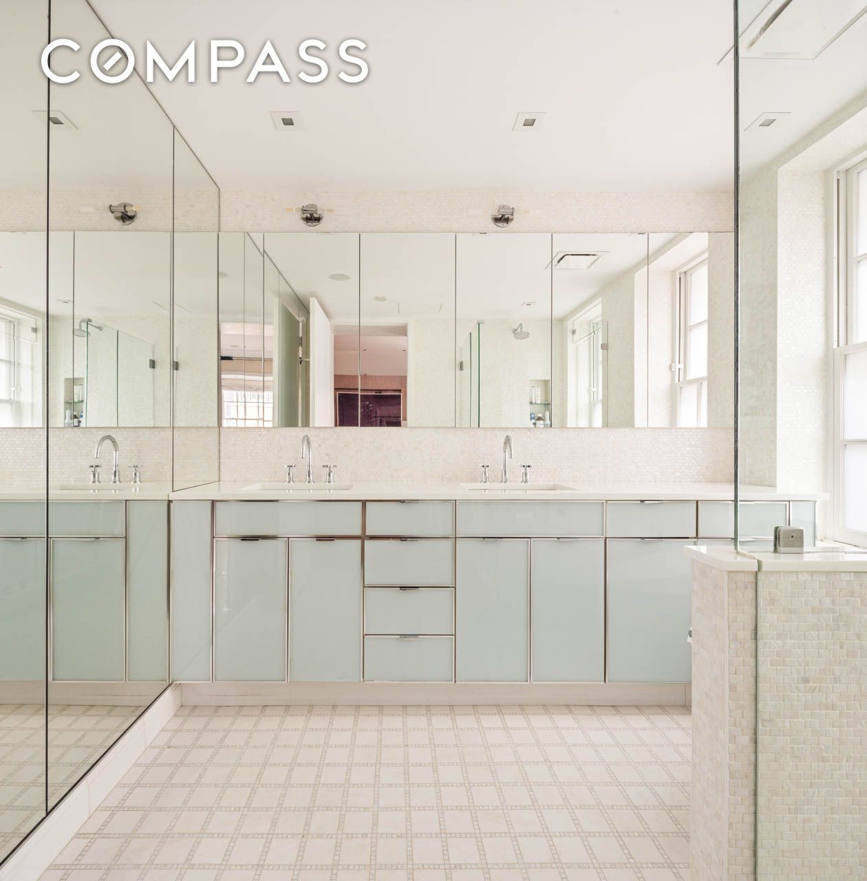 #10 photo, 1 Lexington Avenue, 맨해튼 Gramercy Park , NY 10010